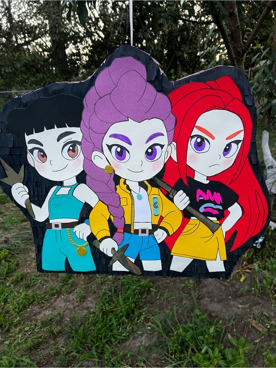 Handmade Other - K-pop piñata handmade